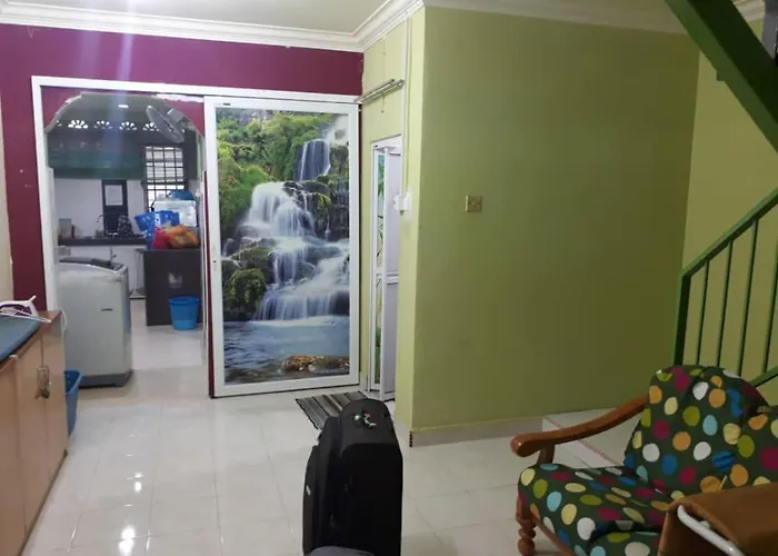Homestay Nur Haneem